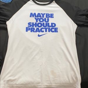 Nike T-Shirt